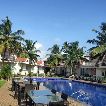 Regenta Resort, Varca Beach Экстерьер фото