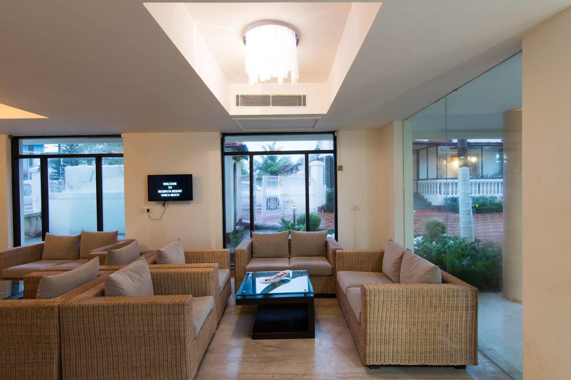 Regenta Resort, Varca Beach Экстерьер фото