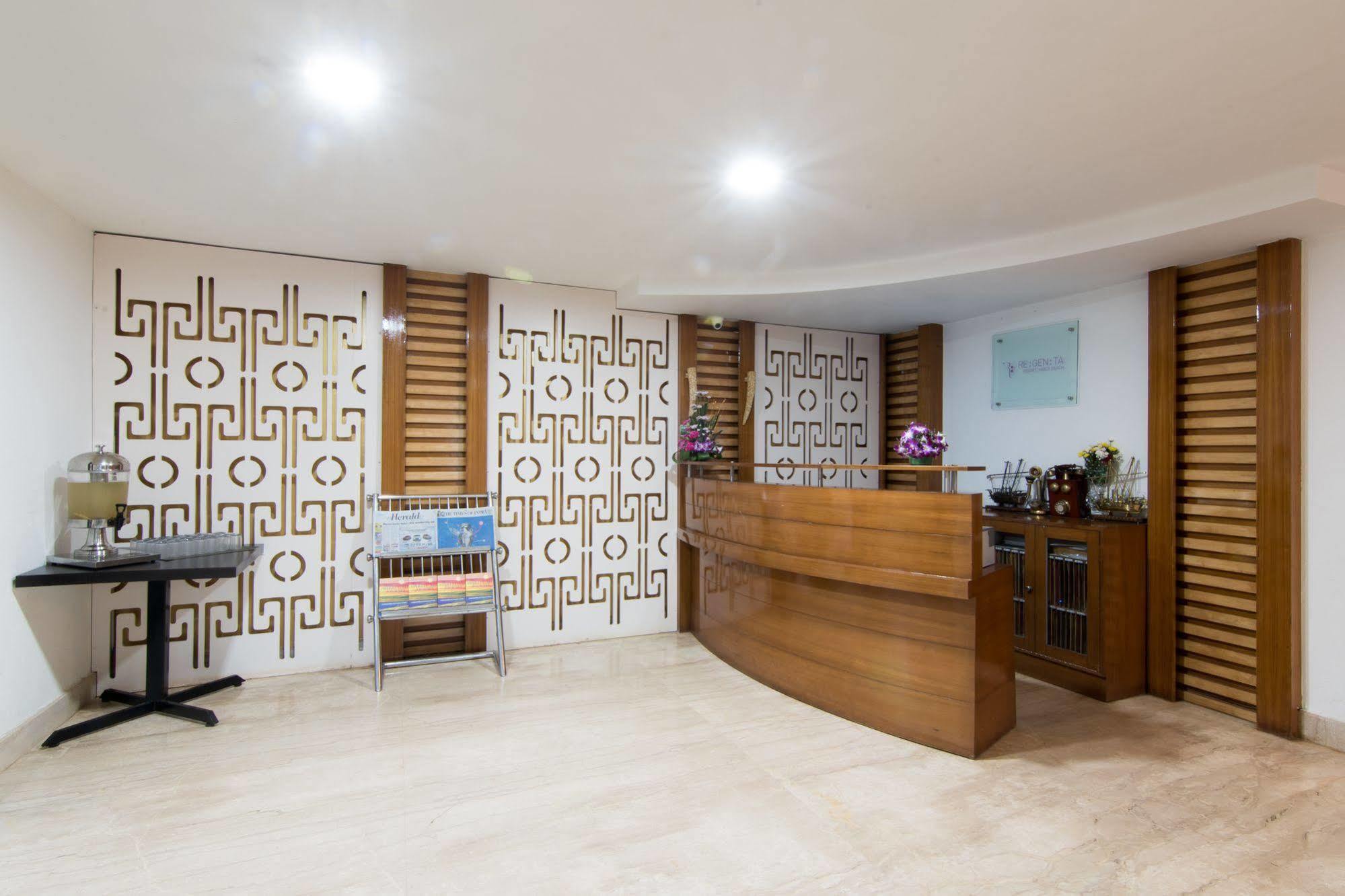Regenta Resort, Varca Beach Экстерьер фото